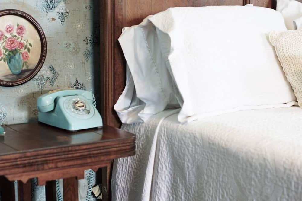 Photo of Bedroom in San Saba