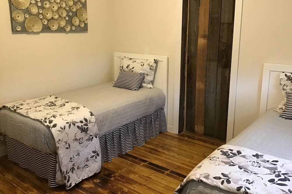 Photo of Bedroom in Hernando