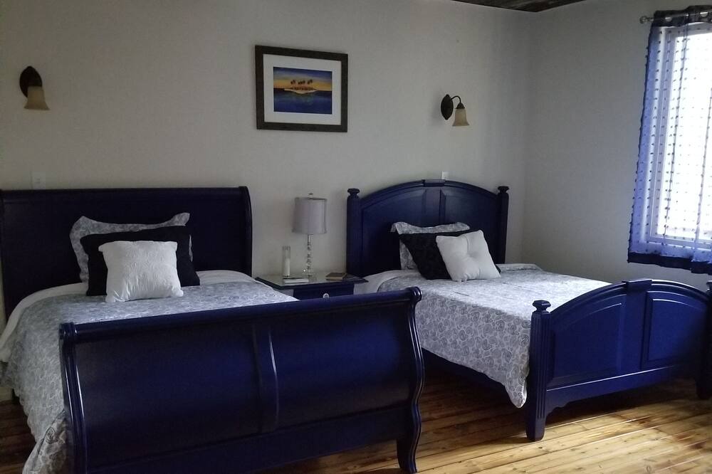 Photo of Bedroom in Hernando