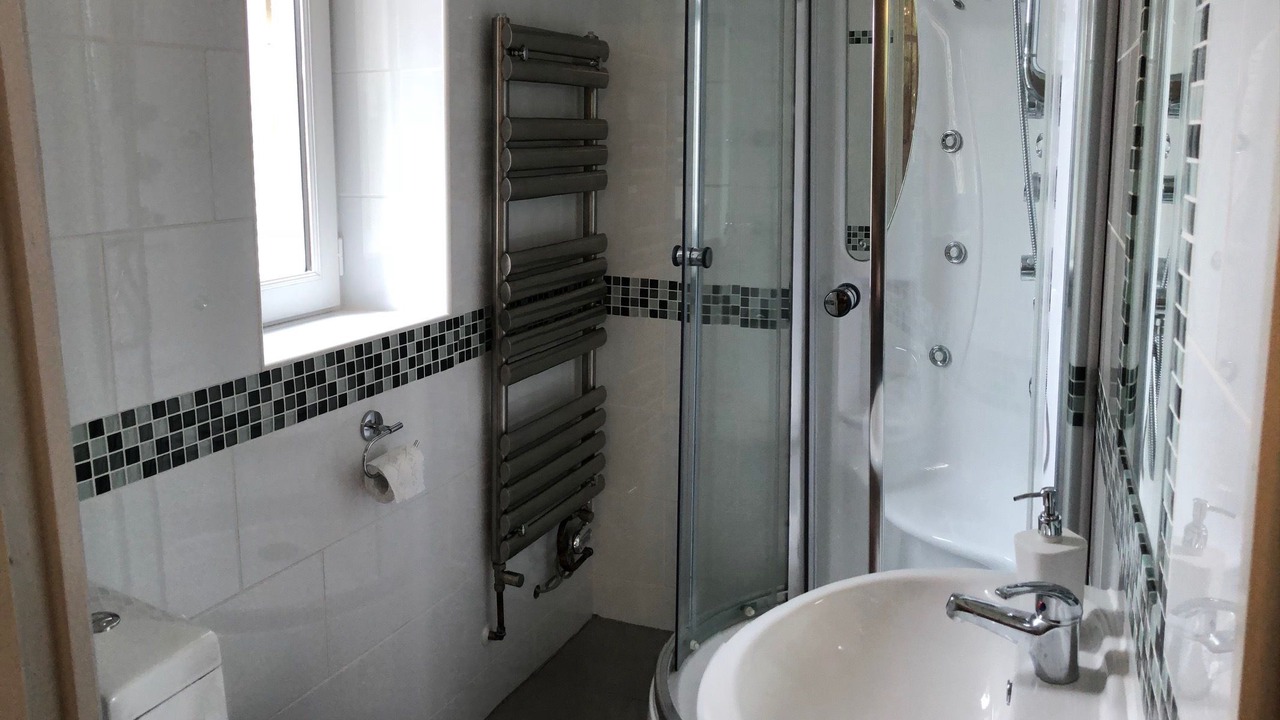 Photo of Bathroom in Coteaux-sur-Loire