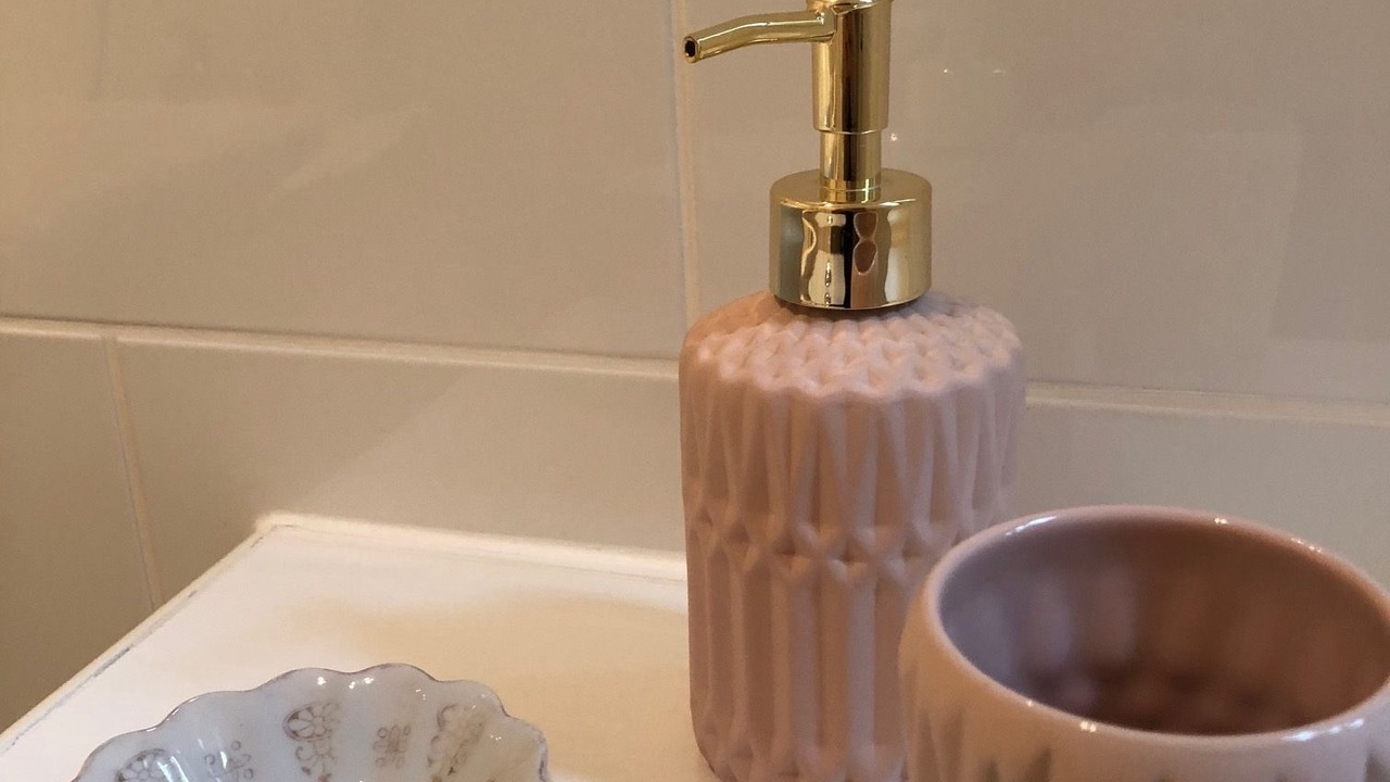 Photo of Bathroom in Coteaux-sur-Loire