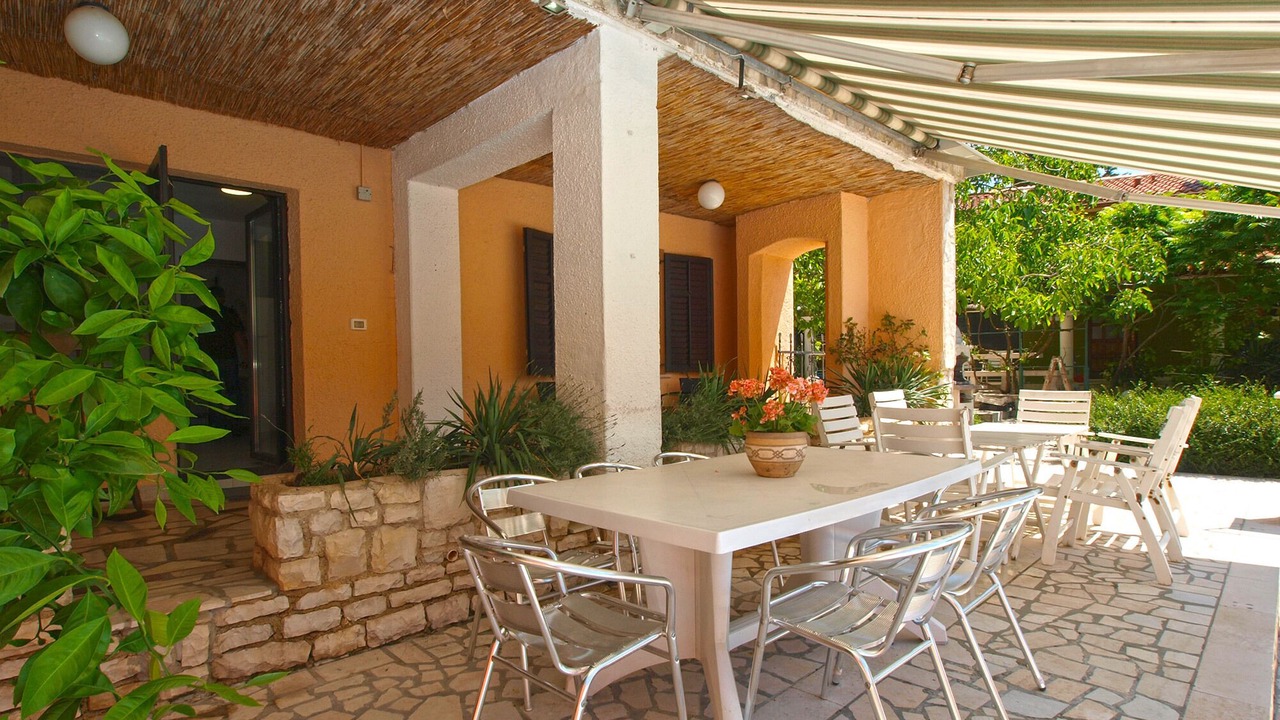 Photo of Outdoor in Stinjan