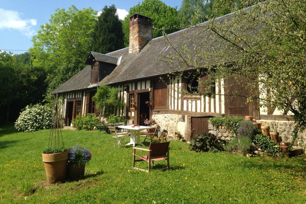 Photo of Outdoor in Saint-Philbert-sur-Risle