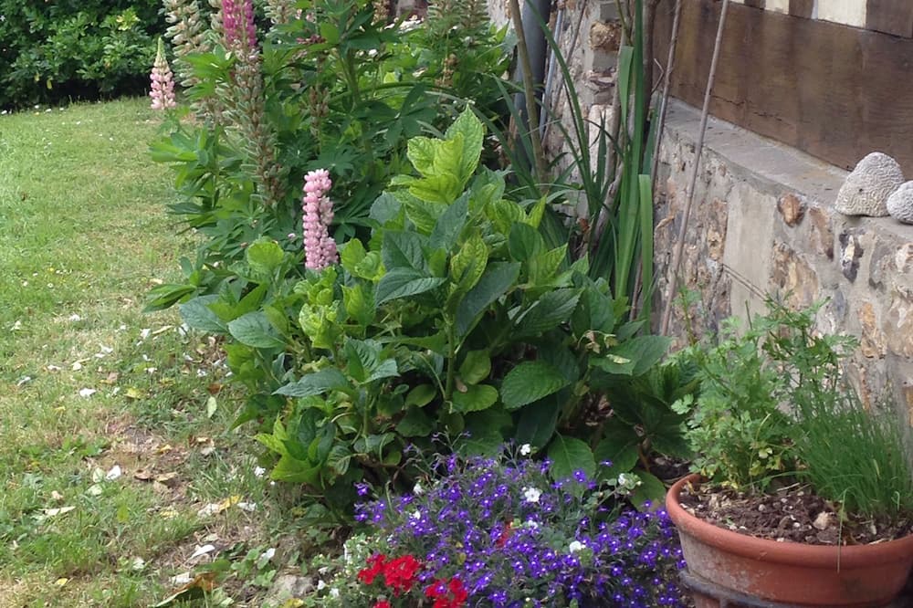 Photo of Outdoor in Saint-Philbert-sur-Risle