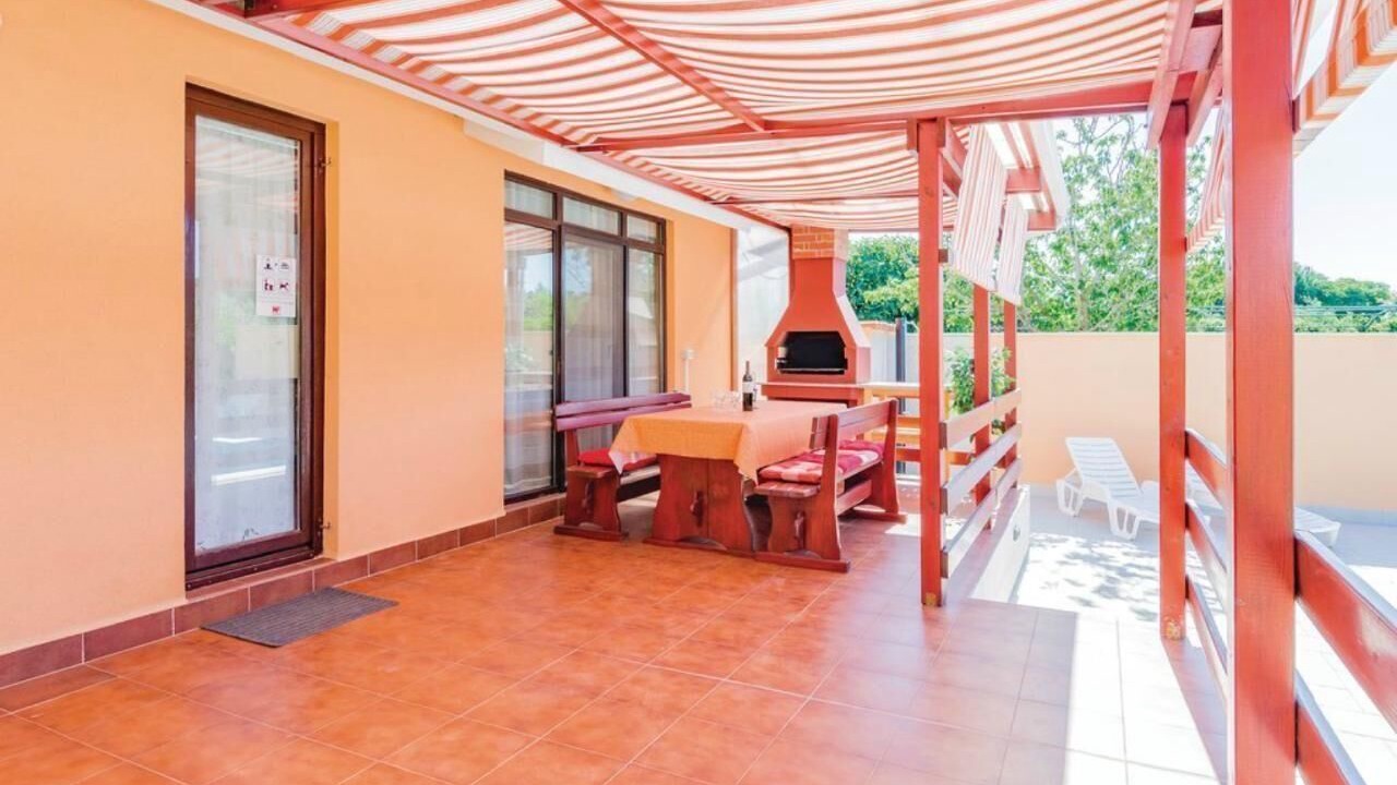 Photo of Outdoor in Liznjan