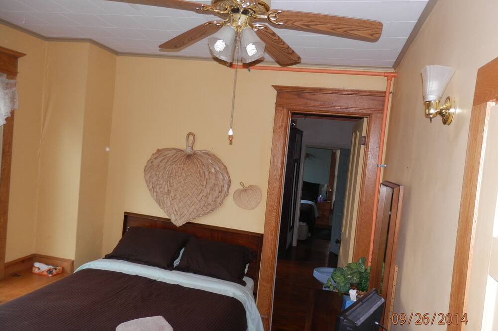Photo of Bedroom in Milford
