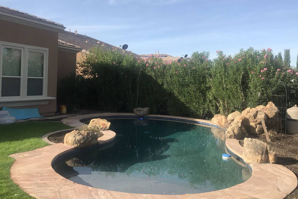 Photo of Others in San Tan Valley