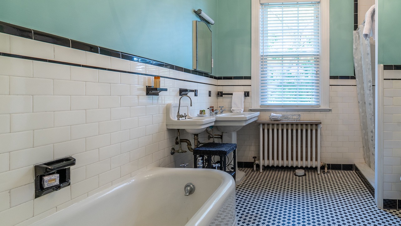 Photo of Bathroom in Clifton Forge