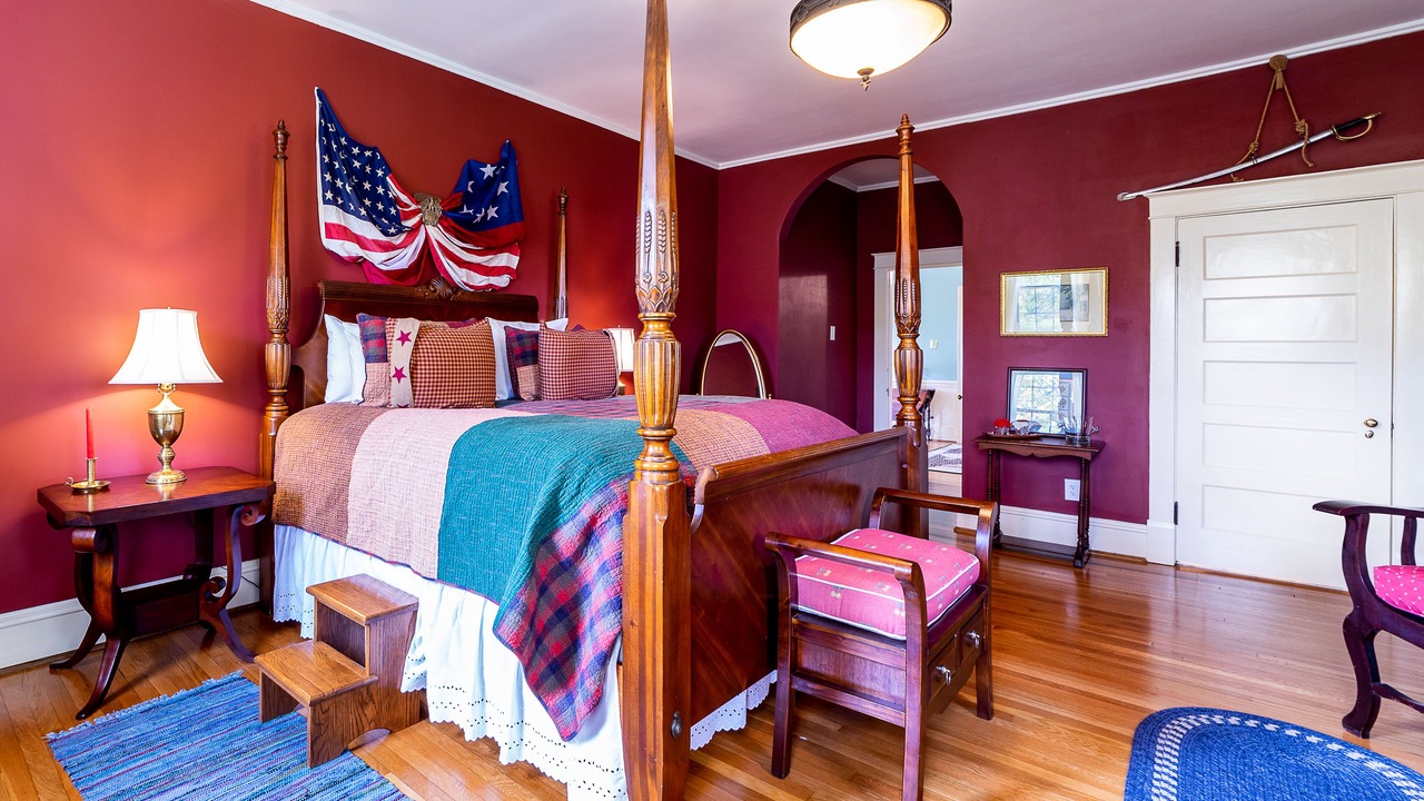 Photo of Bedroom in Clifton Forge