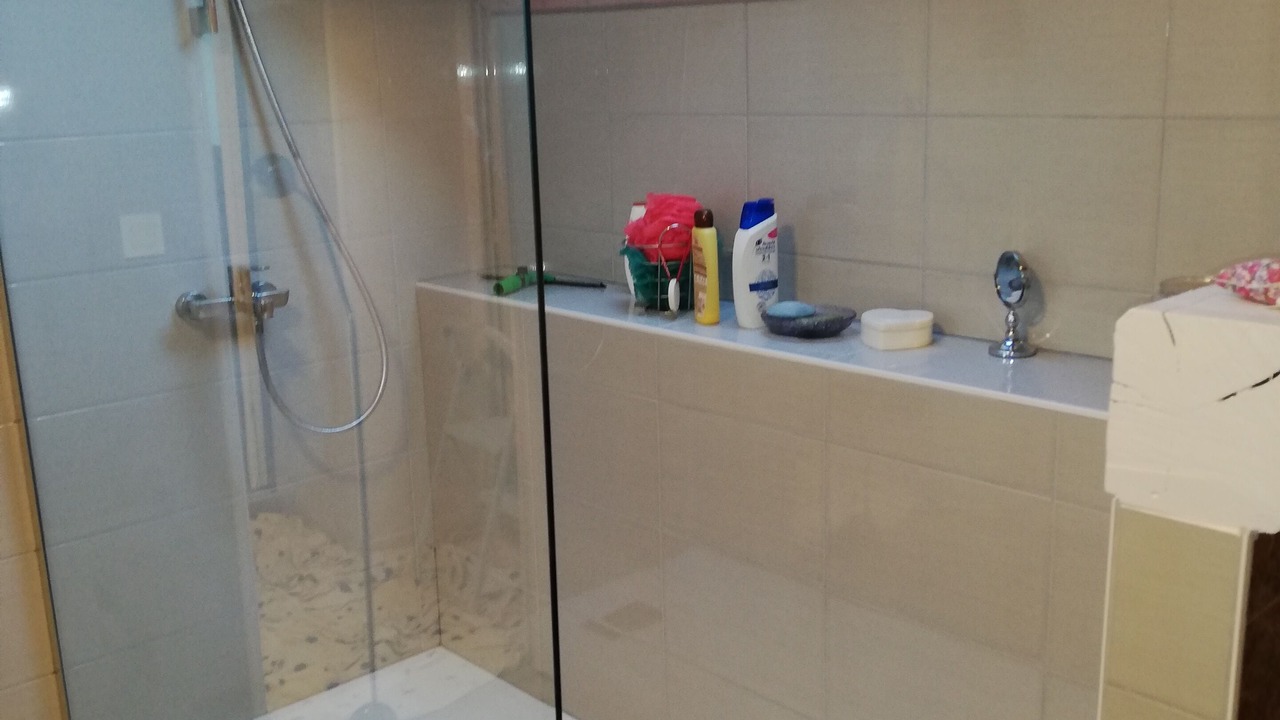 Photo of Bathroom in Effiat