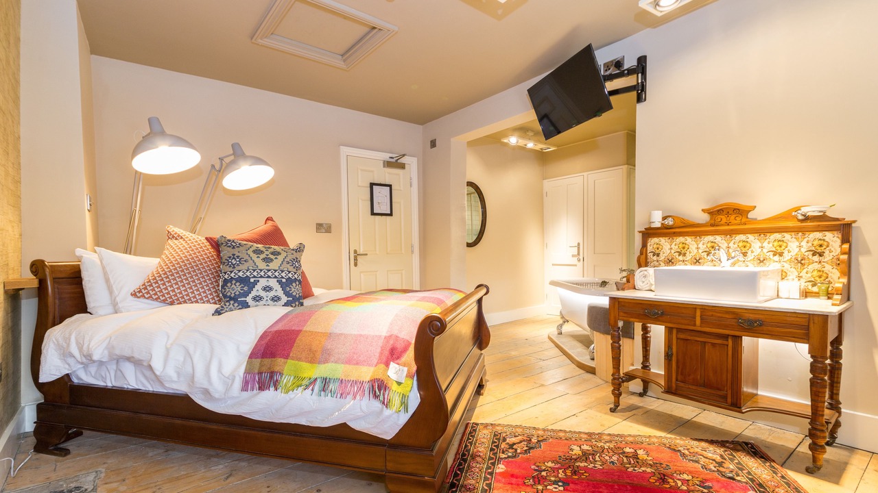 Photo of Bedroom in Olney