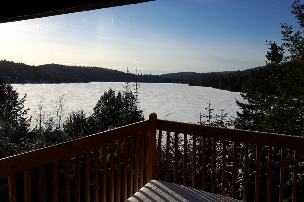 Photo of Patio Balcony in Sainte-Lucie-des-Laurentides