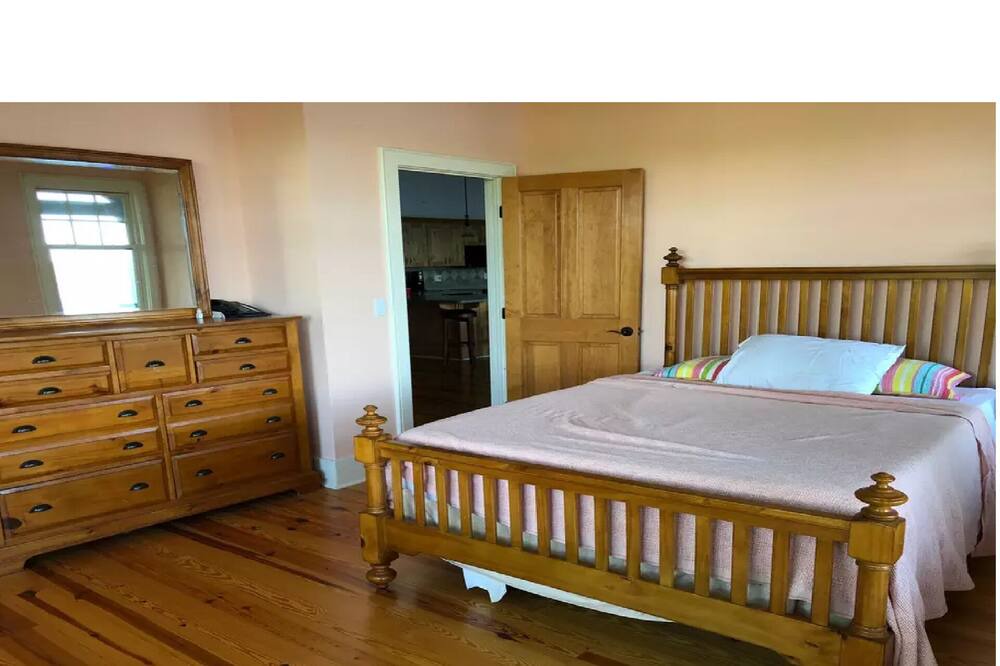 Photo of Others in Salem