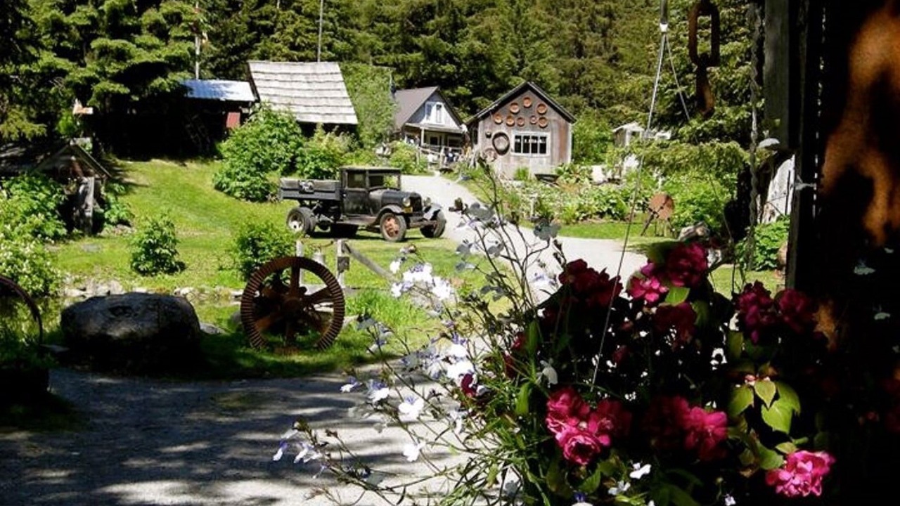 Photo of Others in Alyeska