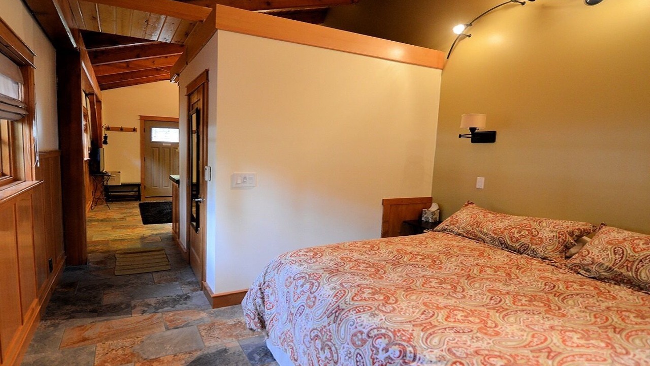 Photo of Others in Alyeska