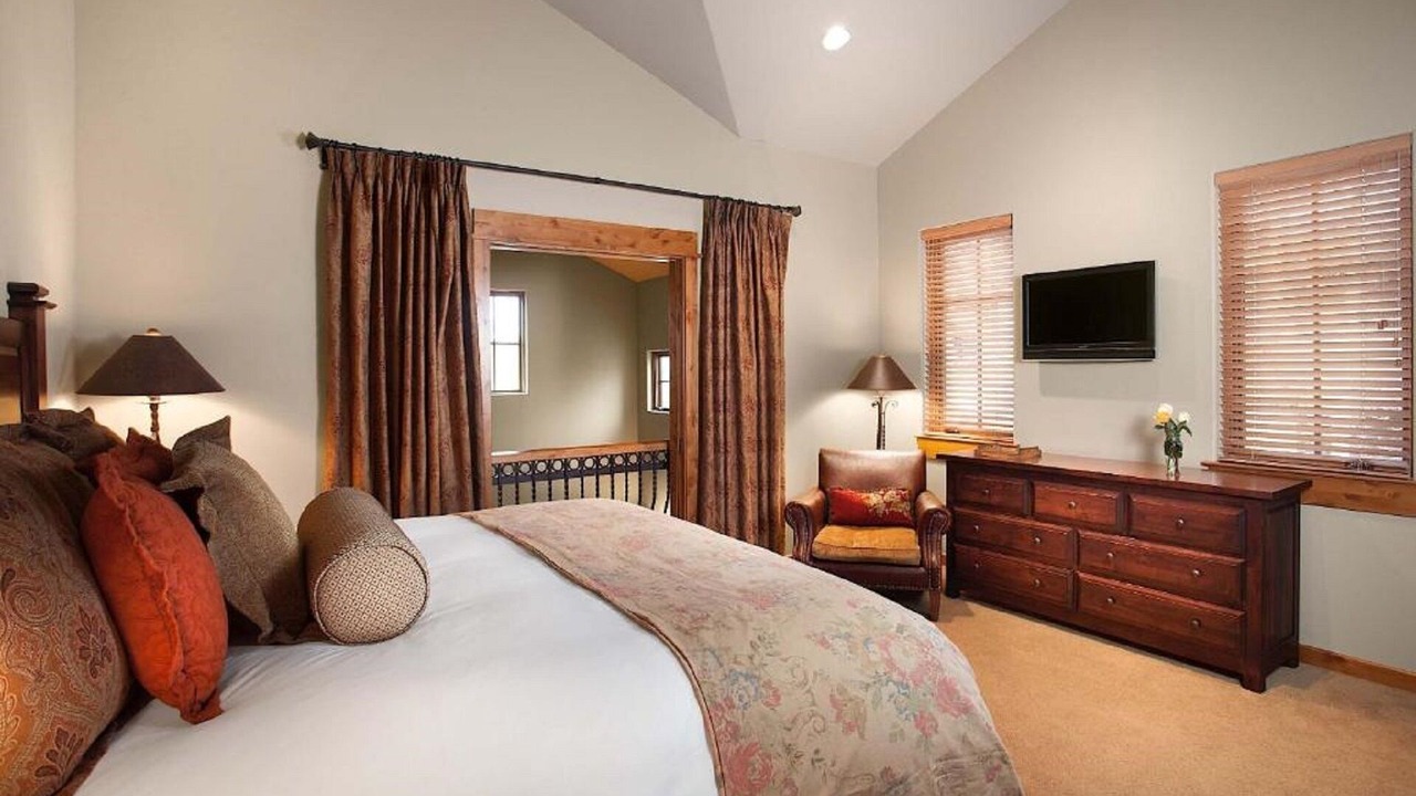 Photo of Others in Pronghorn