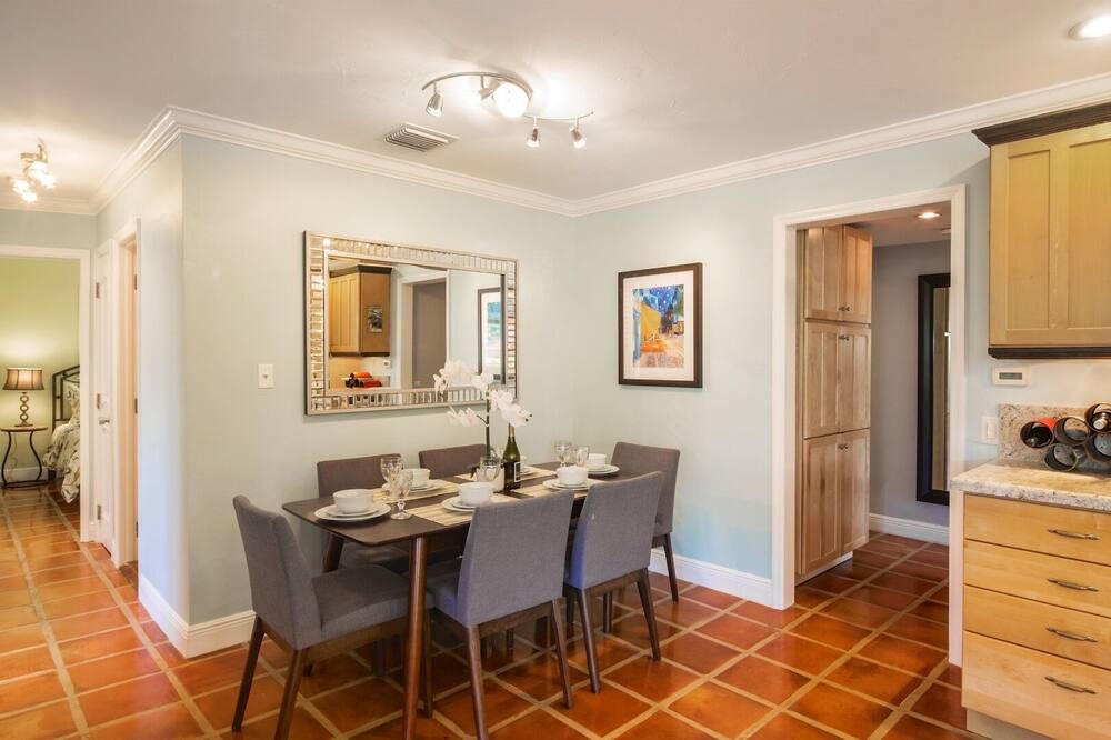 Photo of Kitchen in Midtown