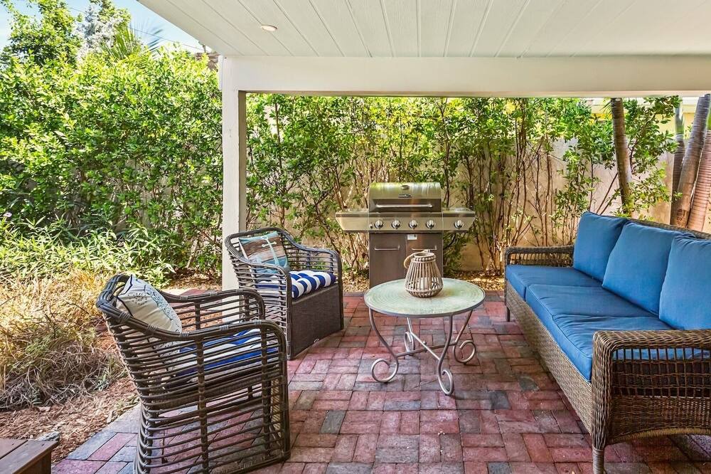 Photo of Patio Balcony in Midtown