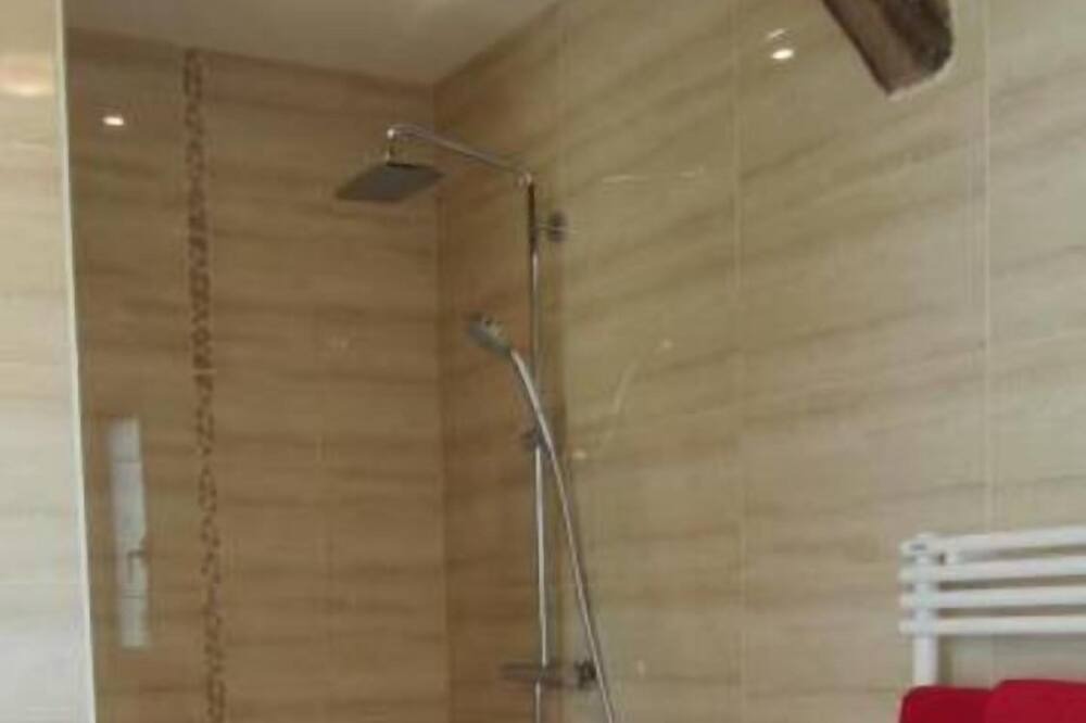 Photo of Bathroom in Quiberville