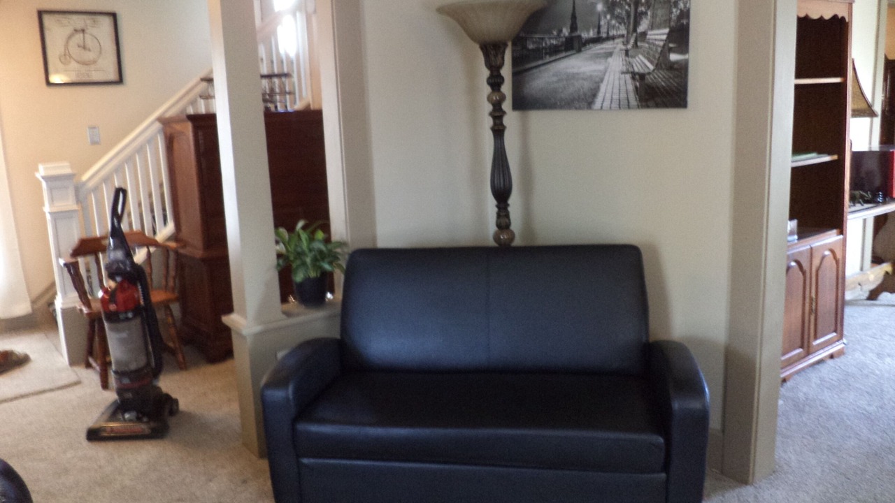Photo of Livingroom in Conneaut