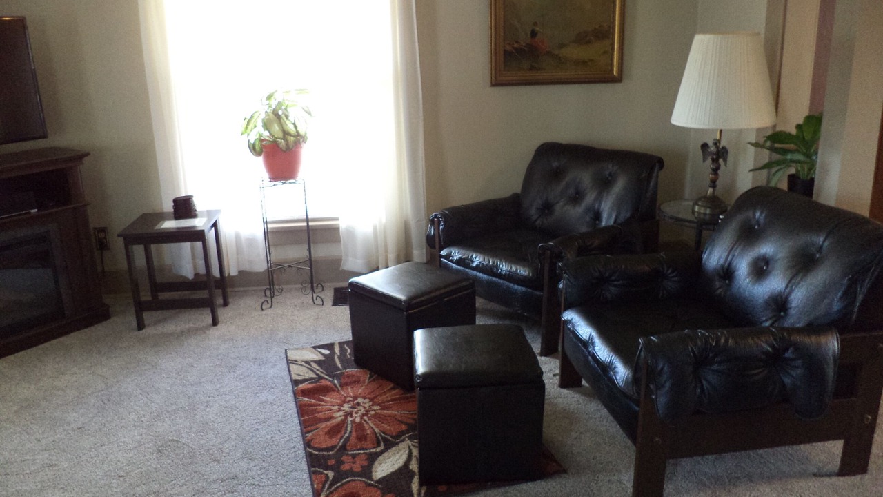 Photo of Livingroom in Conneaut