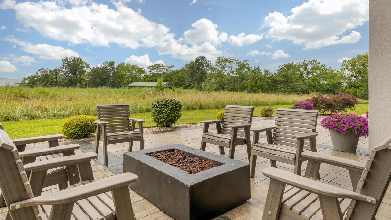 Photo of Outdoor in Olney