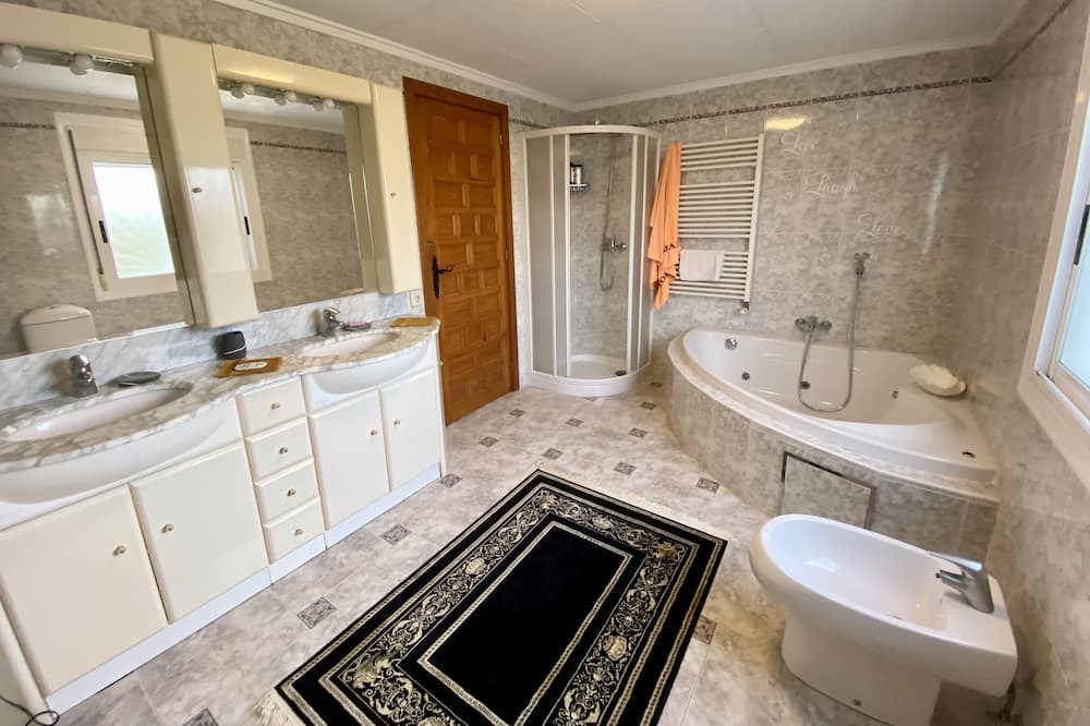 Photo of Bathroom in San Luis