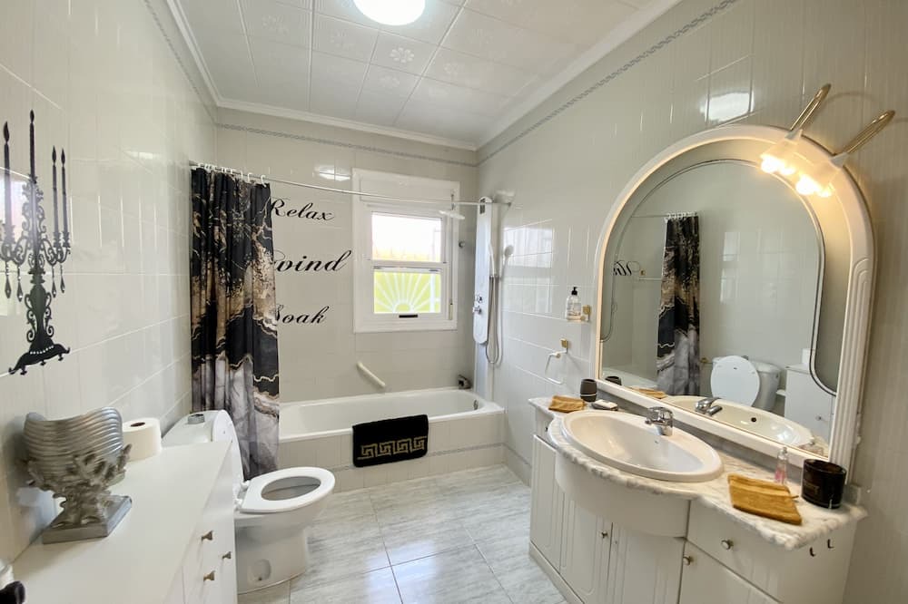 Photo of Bathroom in San Luis