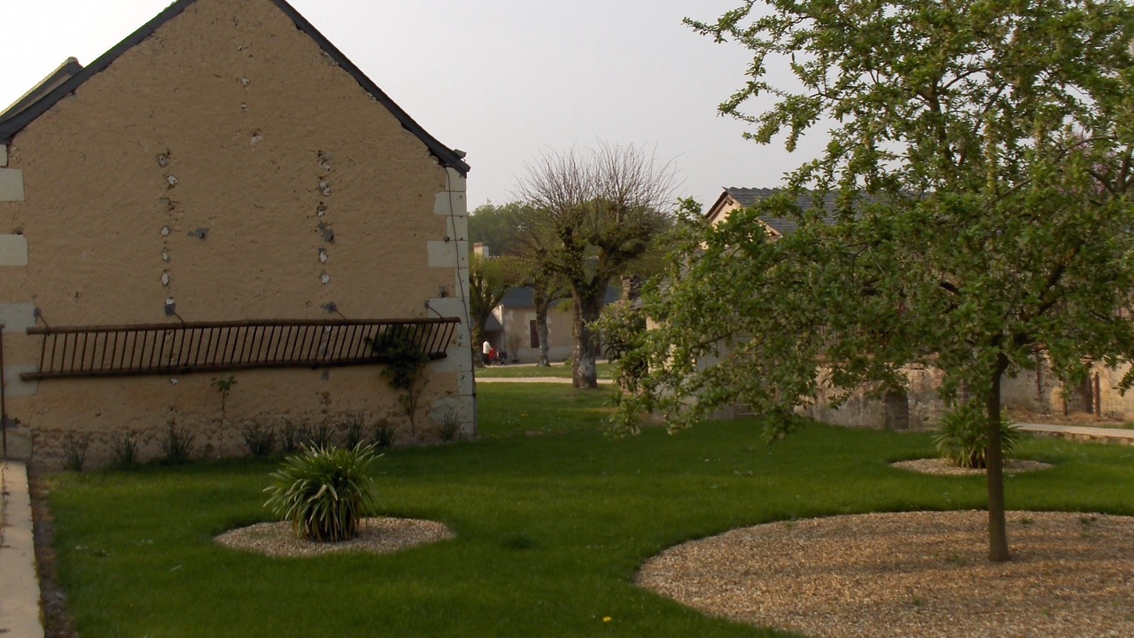 Photo of Outdoor in Braye-sur-Maulne