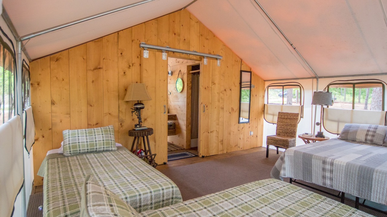 Photo of Others in Rupert