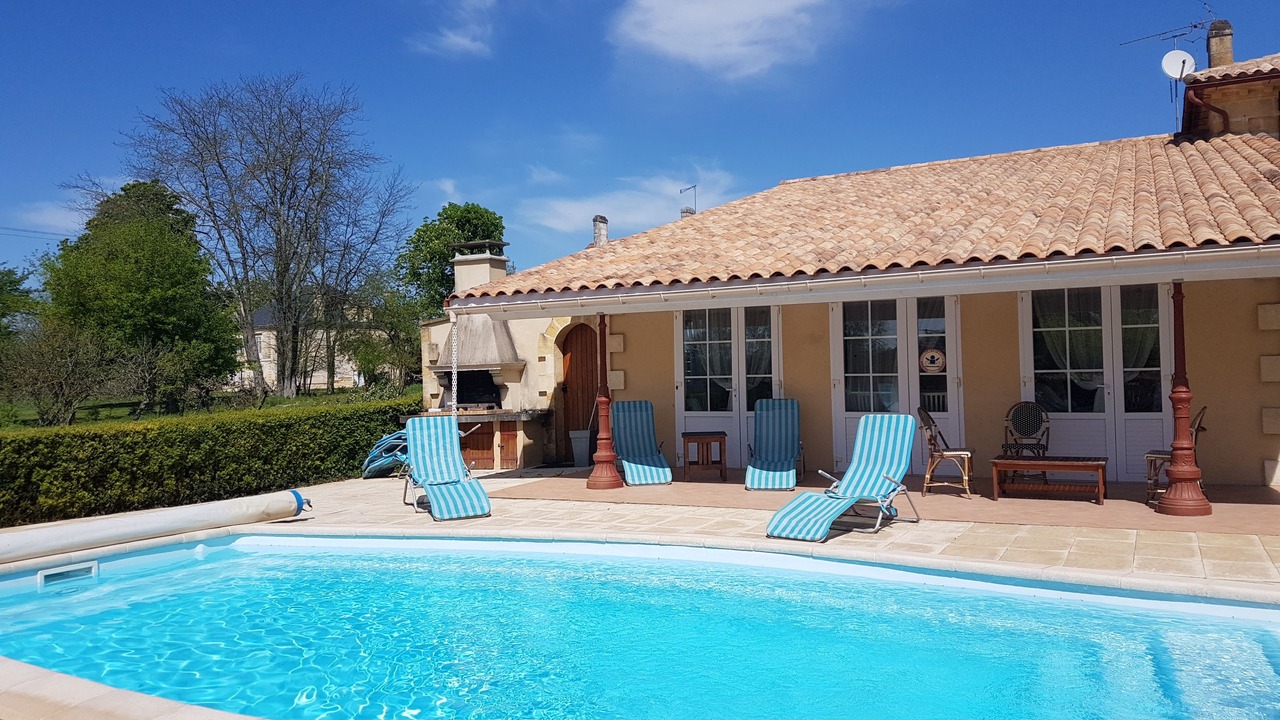 Photo of Outdoor in Sainte-Terre