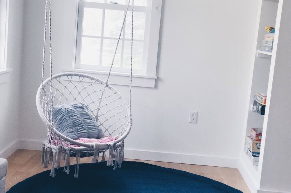 Photo of Bedroom in Sunapee