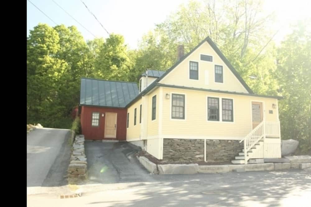 Photo of Outdoor in Sunapee