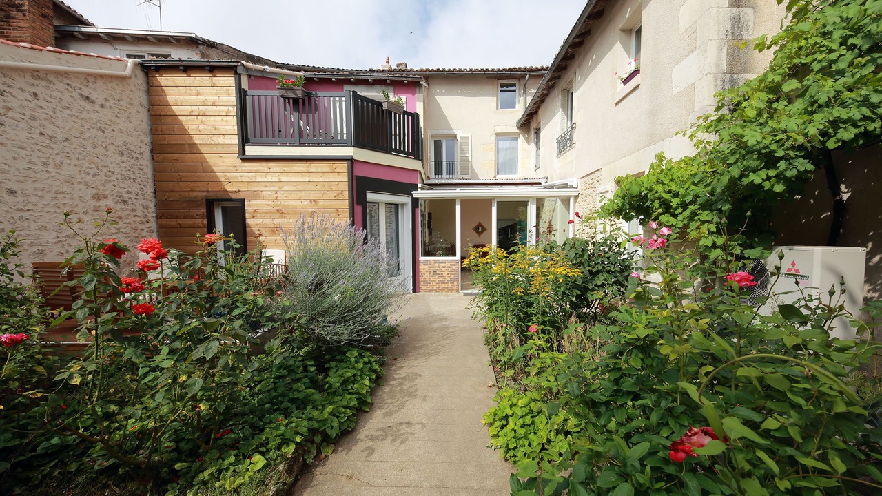 Photo of Outdoor in Latille