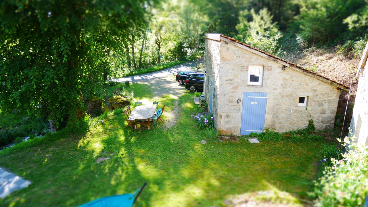 Photo of Outdoor in Saint-Nicolas-des-Biefs