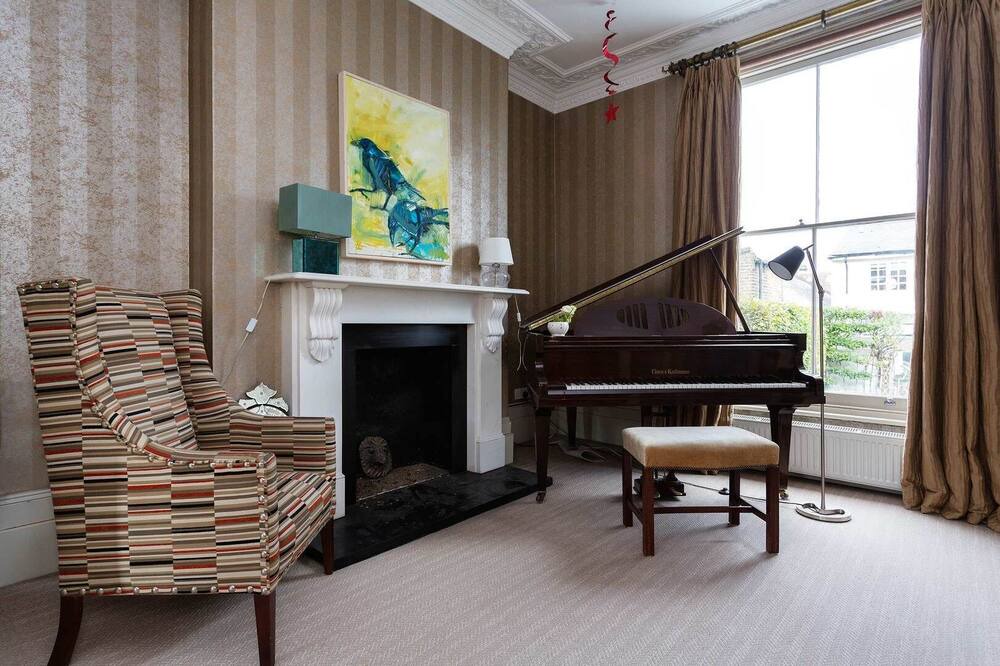 Photo of Livingroom in Northcote