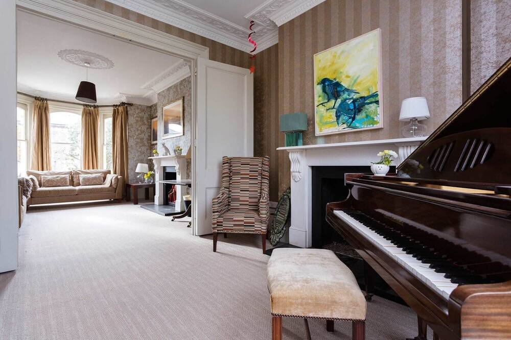 Photo of Others in Northcote