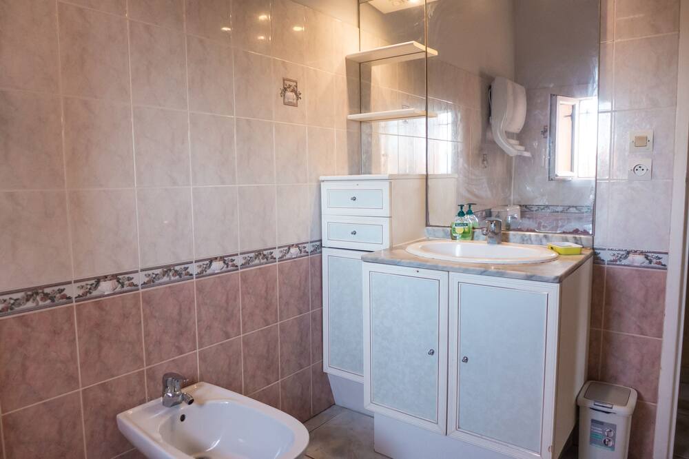 Photo of Bathroom in Perpignan