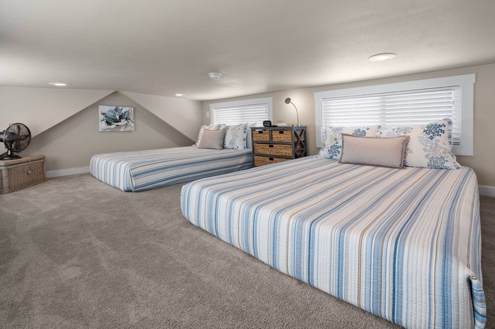 Photo of Bedroom in Staples