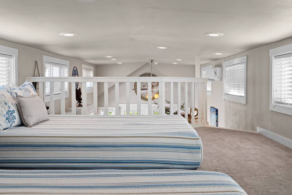 Photo of Bedroom in Staples