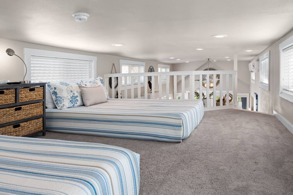Photo of Bedroom in Staples
