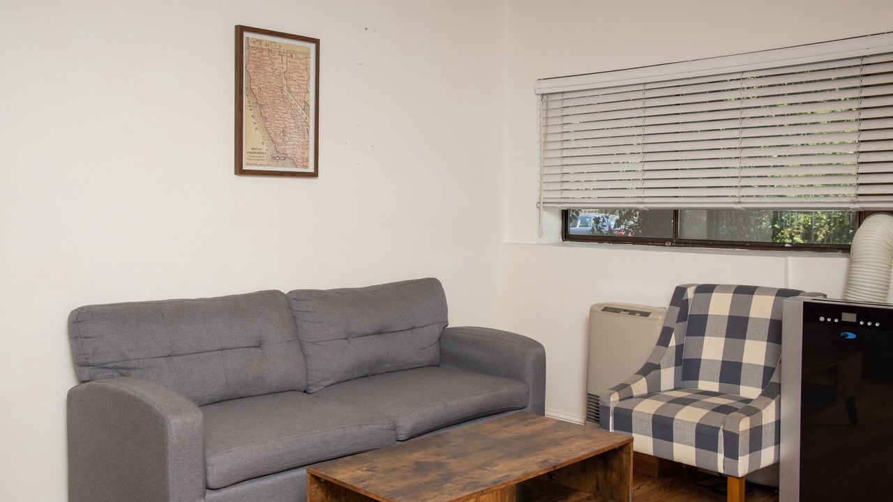 Photo of Others in Occidental