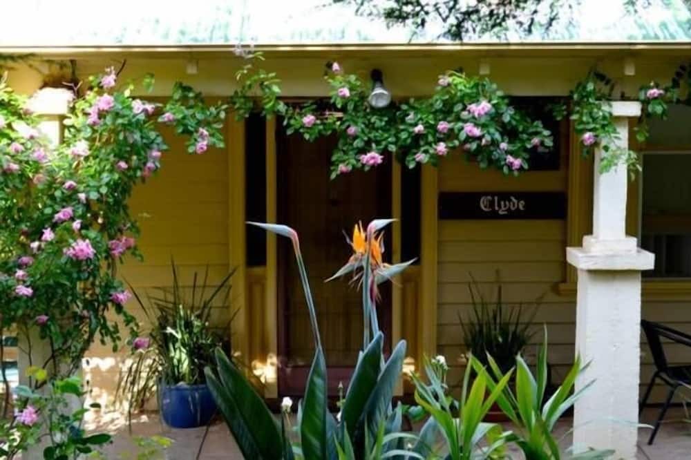 Photo of Outdoor in Trawool