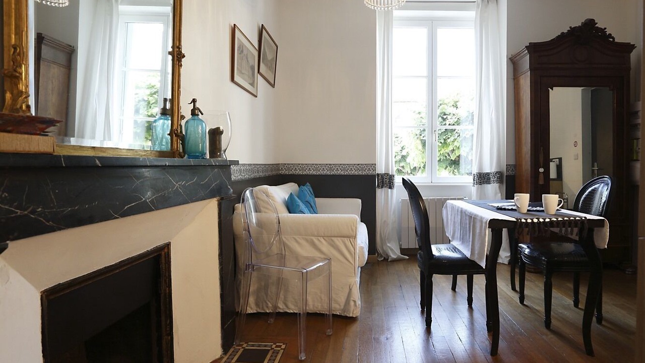 Photo of Bathroom in Chinon