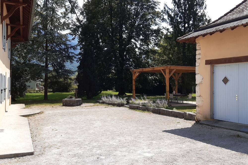 Photo of Outdoor in Saint-Laurent-du-Pont