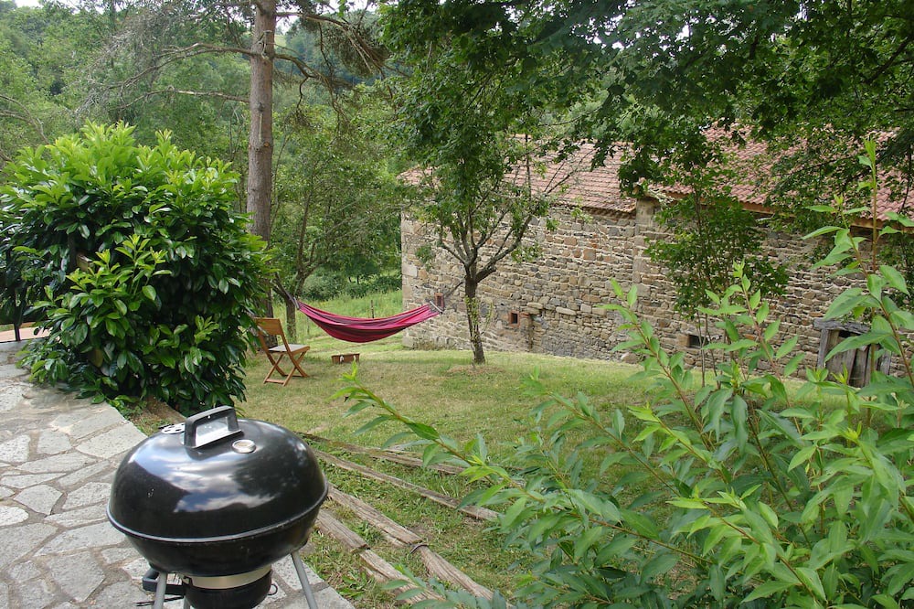 Photo of Outdoor in Isserteaux