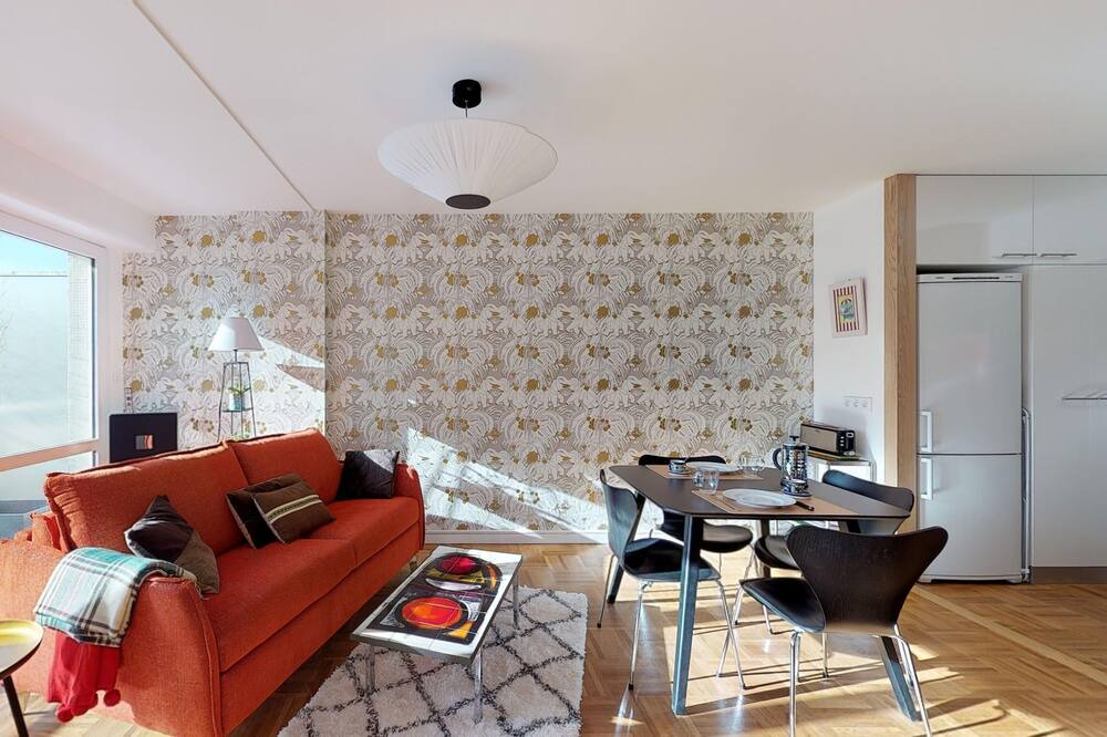 Photo of Livingroom in Bourg-l'Eveque