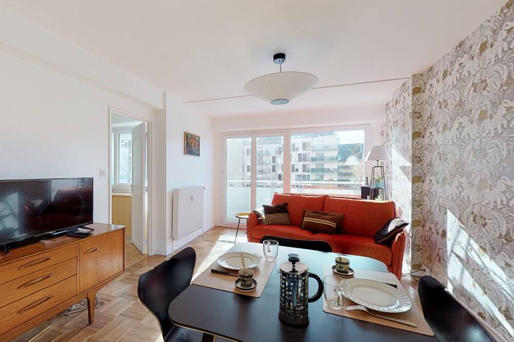 Photo of Livingroom in Bourg-l'Eveque