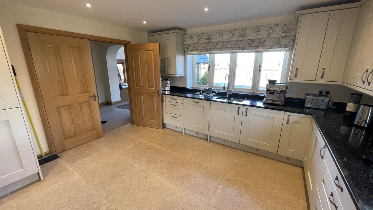 Photo of Kitchen in Welshampton