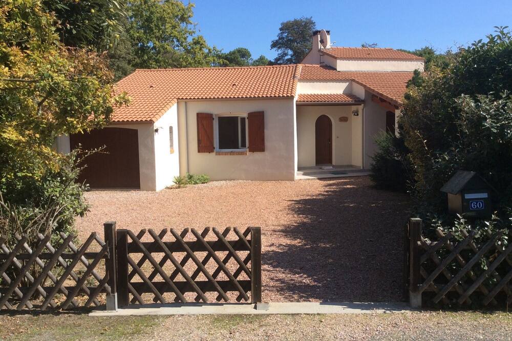 Photo of Outdoor in Jard-sur-Mer